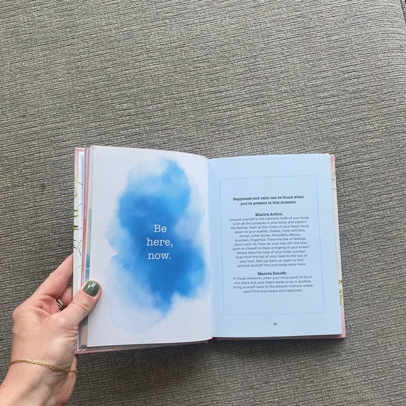 Find Your Mantra 🕉 - Picture 5 of 6